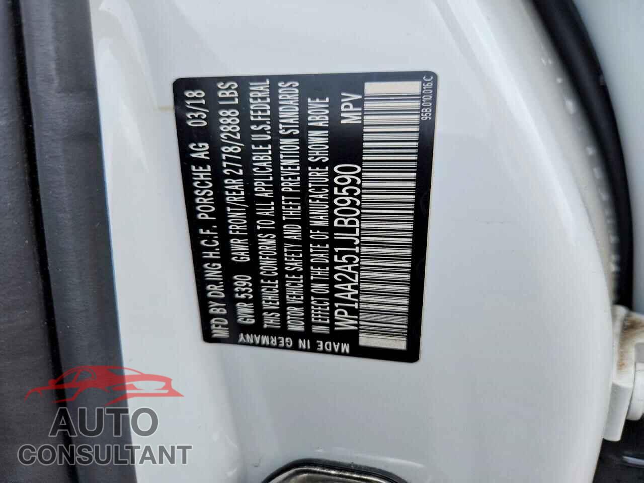 PORSCHE MACAN 2018 - WP1AA2A51JLB09590