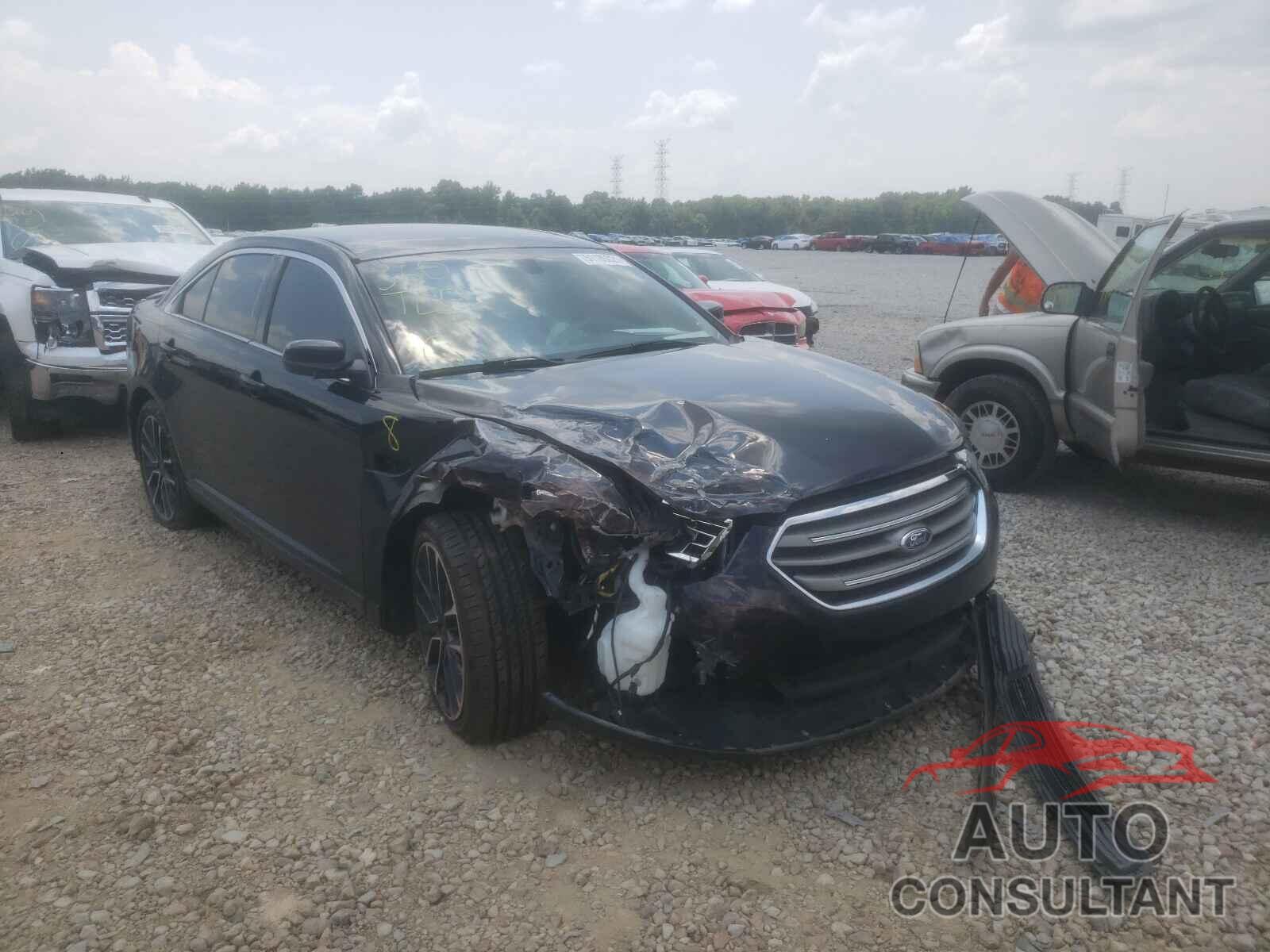 FORD TAURUS 2018 - 1FAHP2E83JG132399