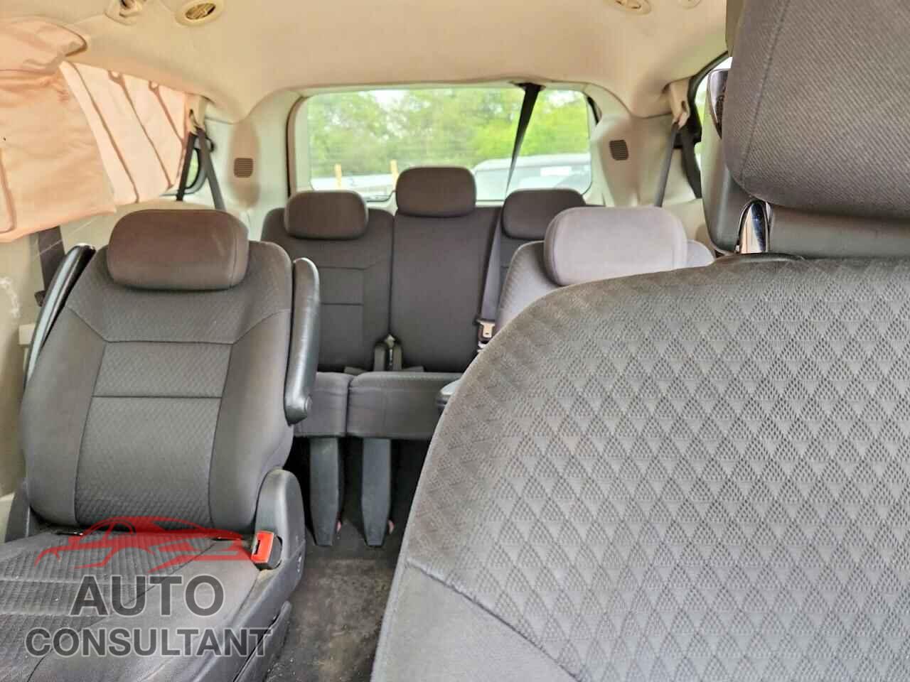 DODGE CARAVAN 2010 - 2D4RN3D18AR440300