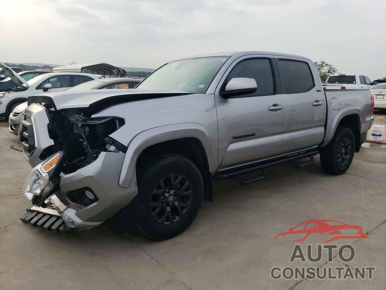 TOYOTA TACOMA 2021 - 5TFAZ5CN5MX115740