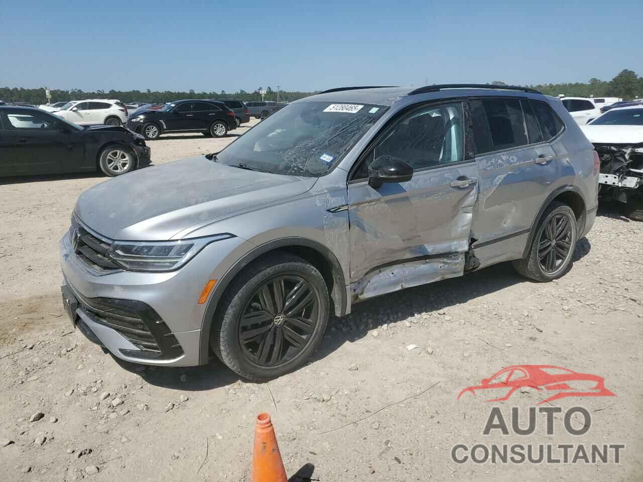 VOLKSWAGEN TIGUAN 2022 - 3VVCB7AX1NM174113