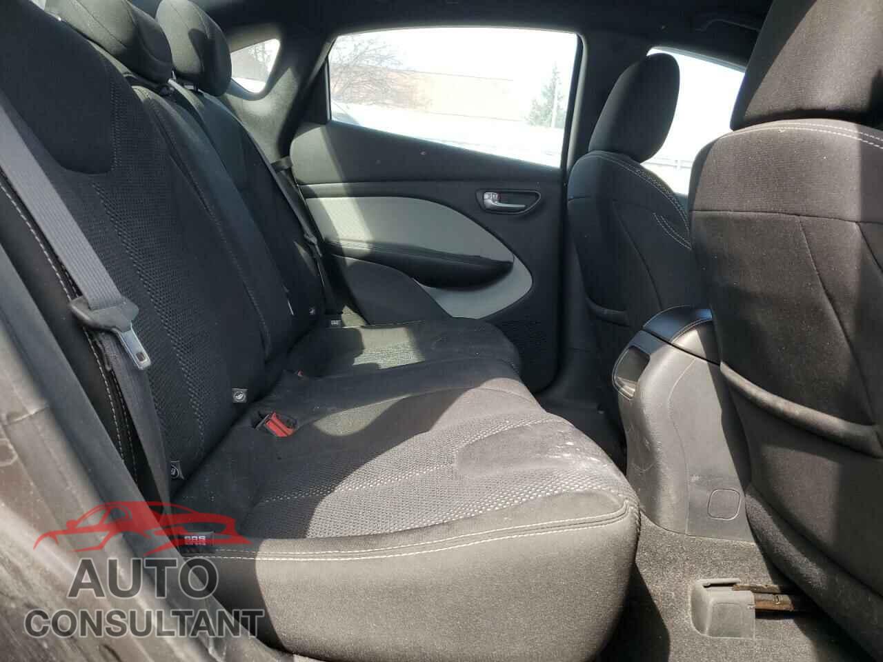 DODGE DART 2015 - 1C3CDFBB2FD345037