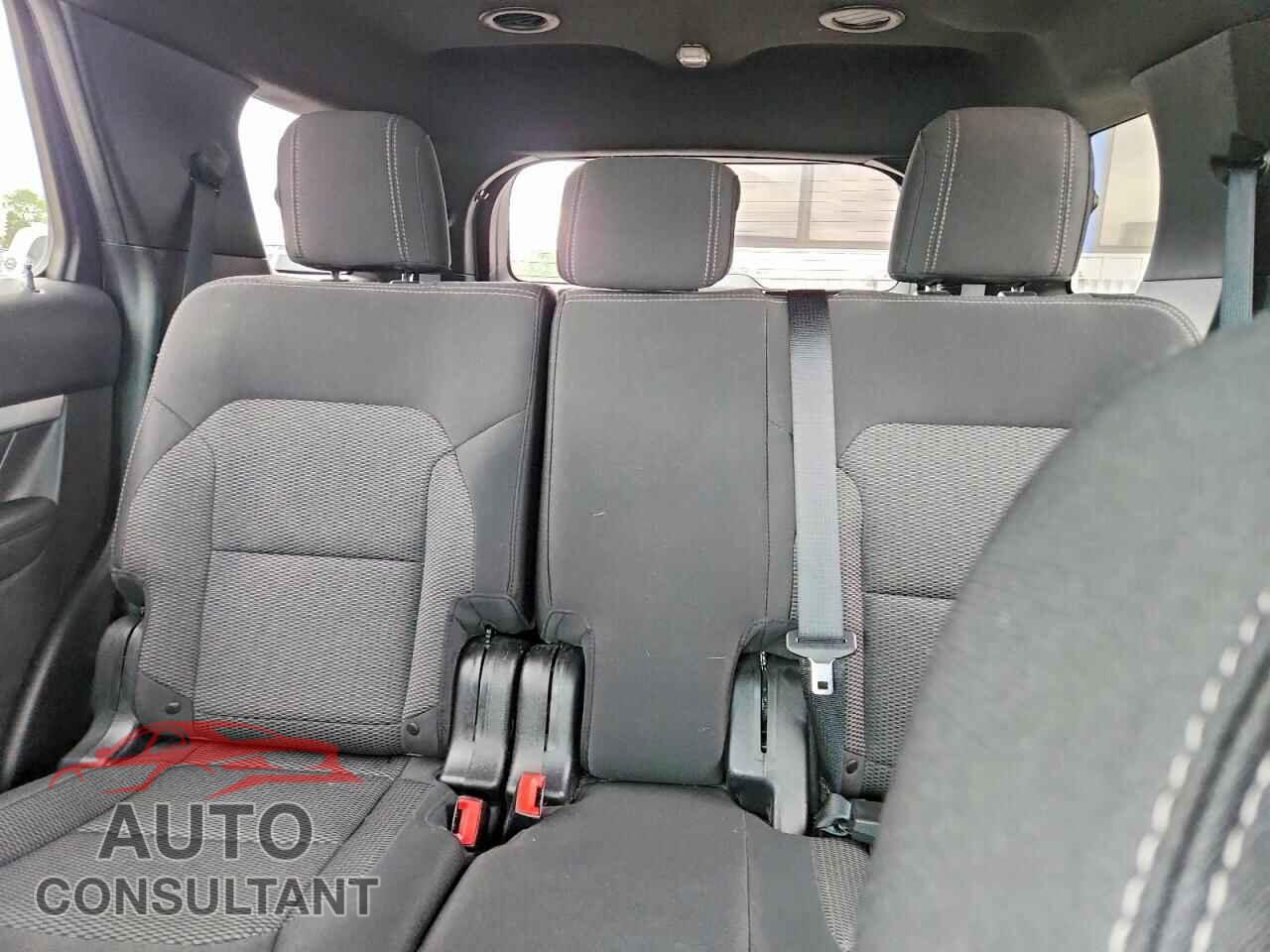 FORD EXPLORER 2017 - 1FM5K8D82HGA85520