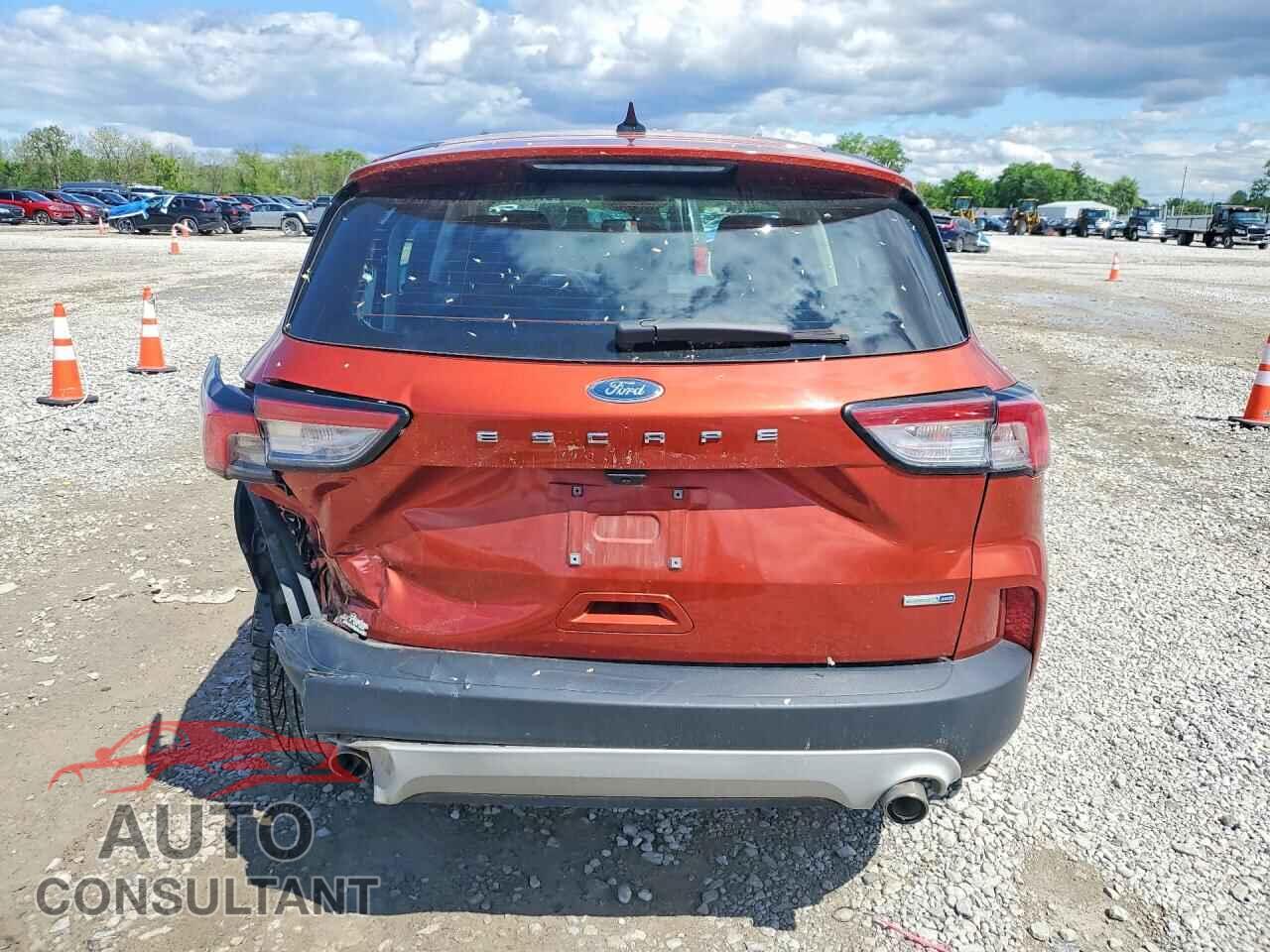 FORD ESCAPE 2020 - 1FMCU9F60LUA73394
