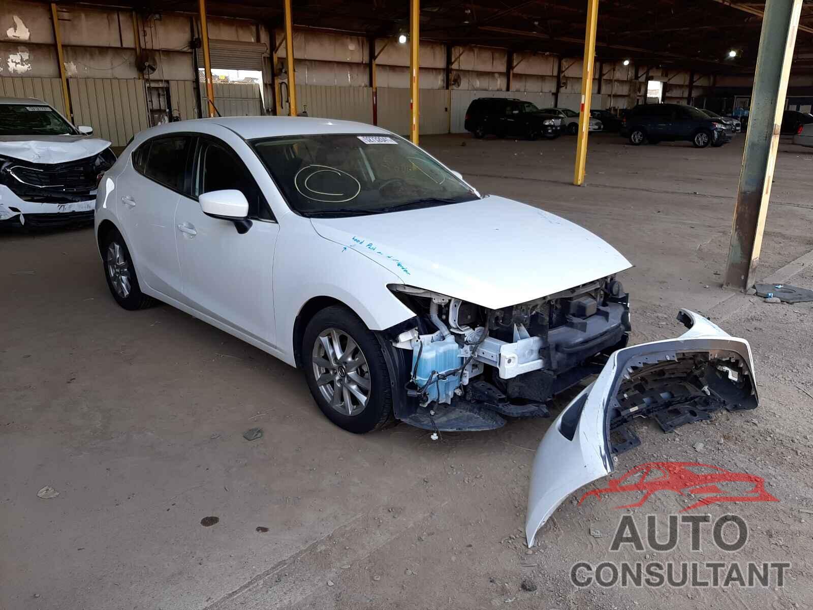 MAZDA 3 2016 - JM1BM1K71G1317710