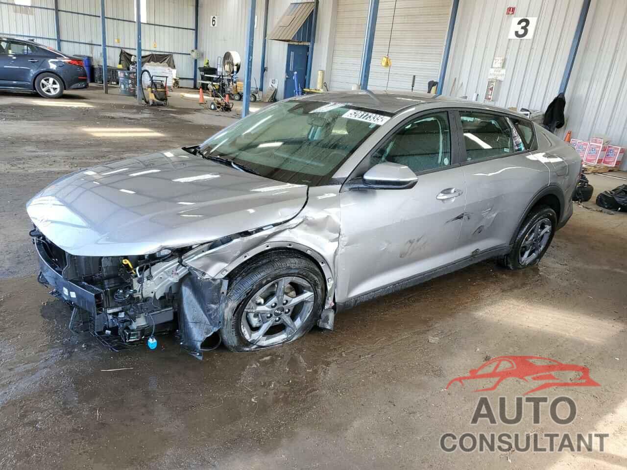 KIA K4 LX 2025 - 3KPFT4DE8SE038309