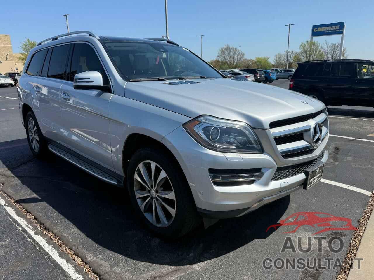 MERCEDES-BENZ GL-CLASS 2015 - 4JGDF6EE8FA444510