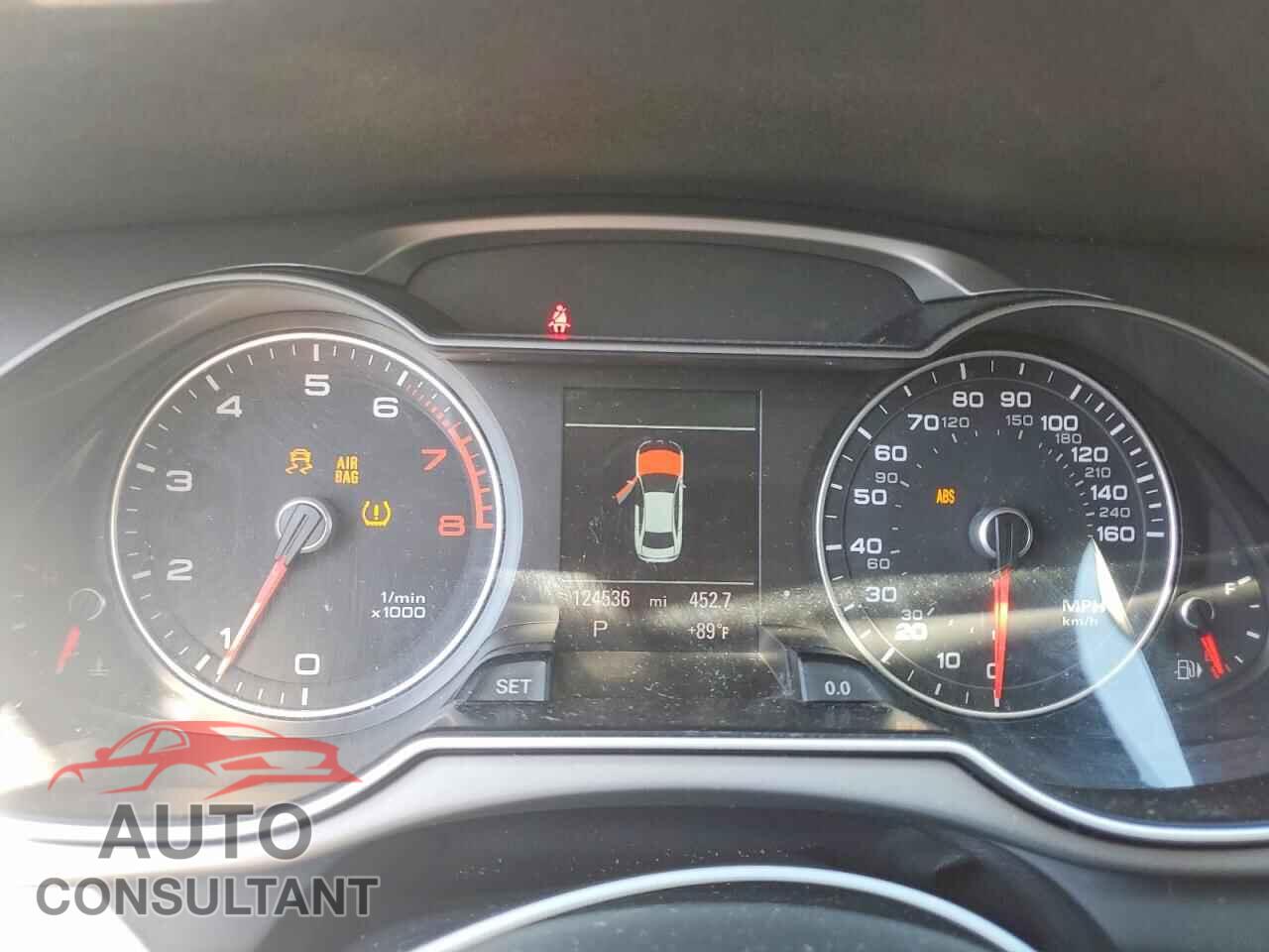 AUDI A4 2014 - WAUFFAFL9EA089131