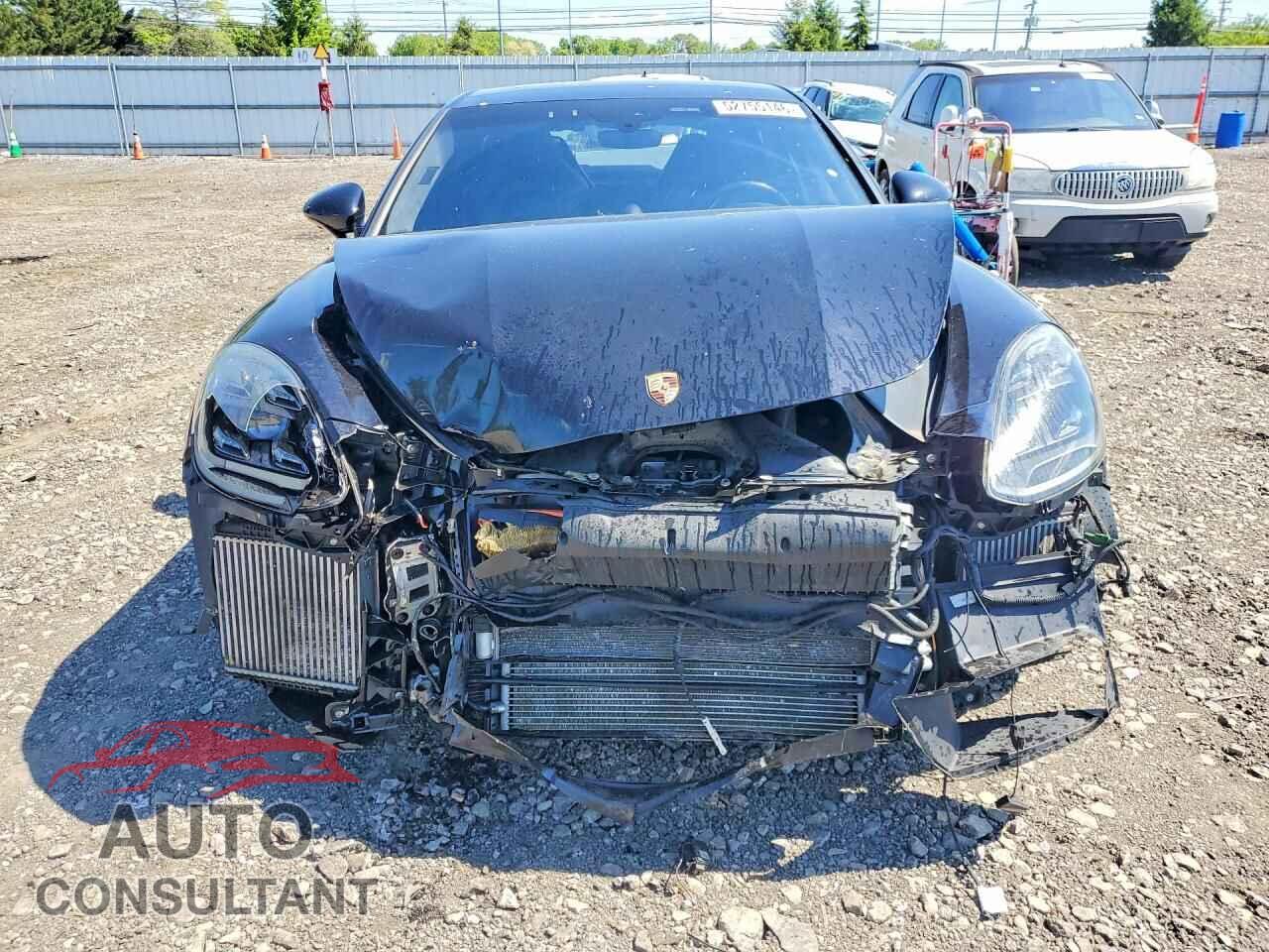 PORSCHE PANAMERA 2017 - WP0AF2A73HL152875