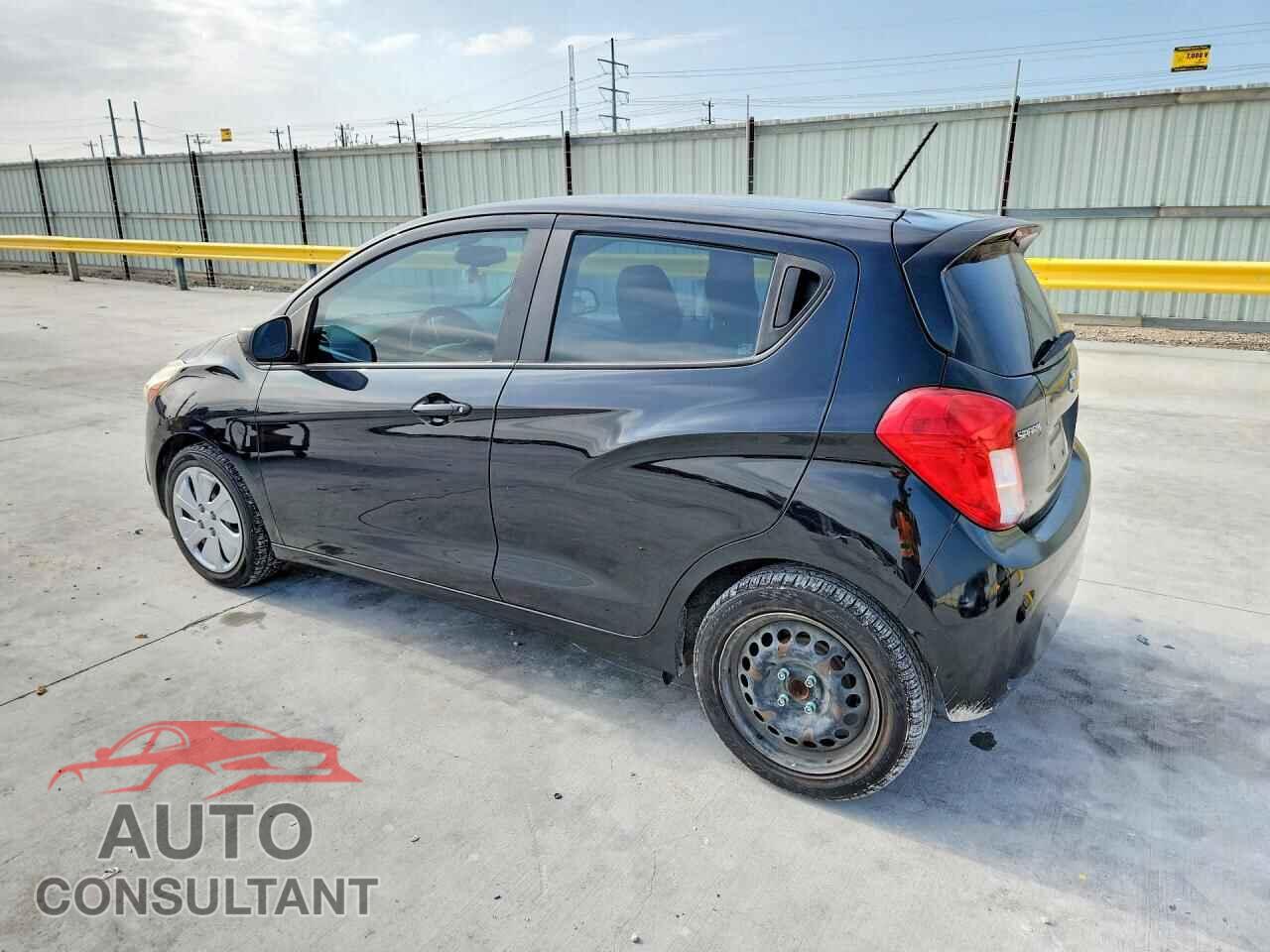 CHEVROLET SPARK 2017 - KL8CB6SA3HC811908