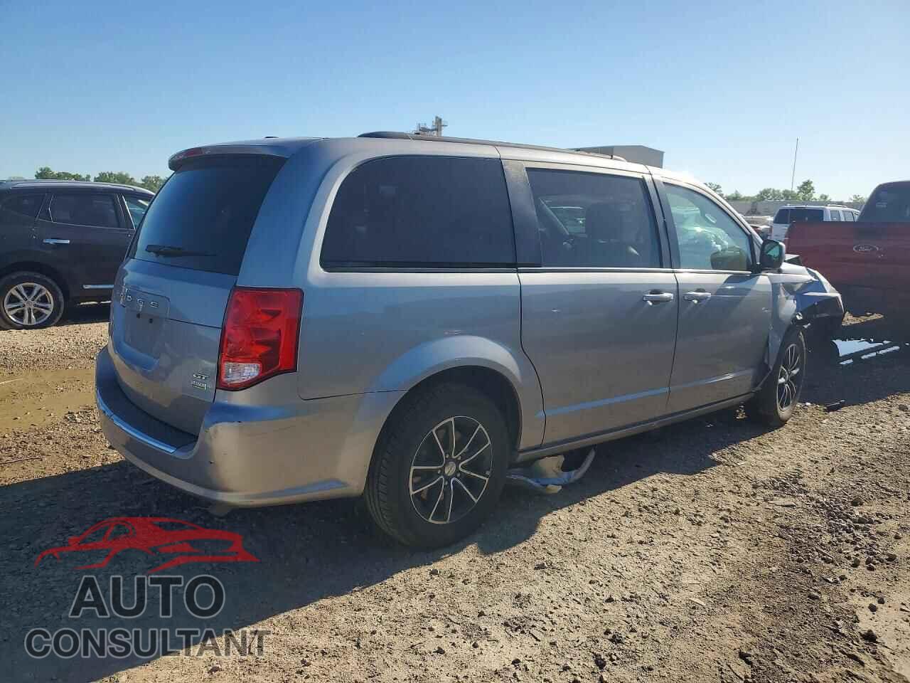 DODGE CARAVAN 2018 - 2C4RDGEG2JR150645