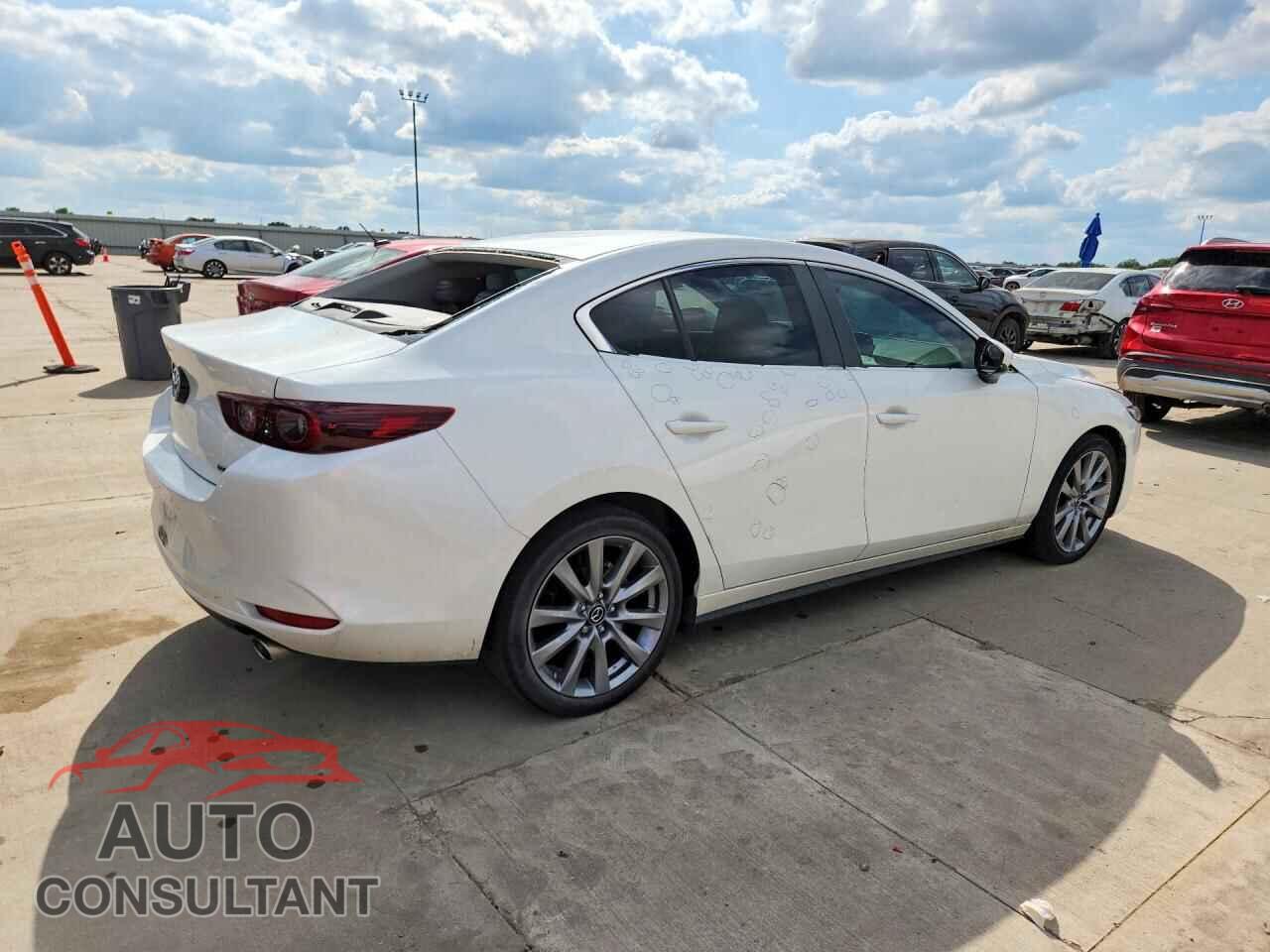 MAZDA 3 2023 - 3MZBPABM5PM368298