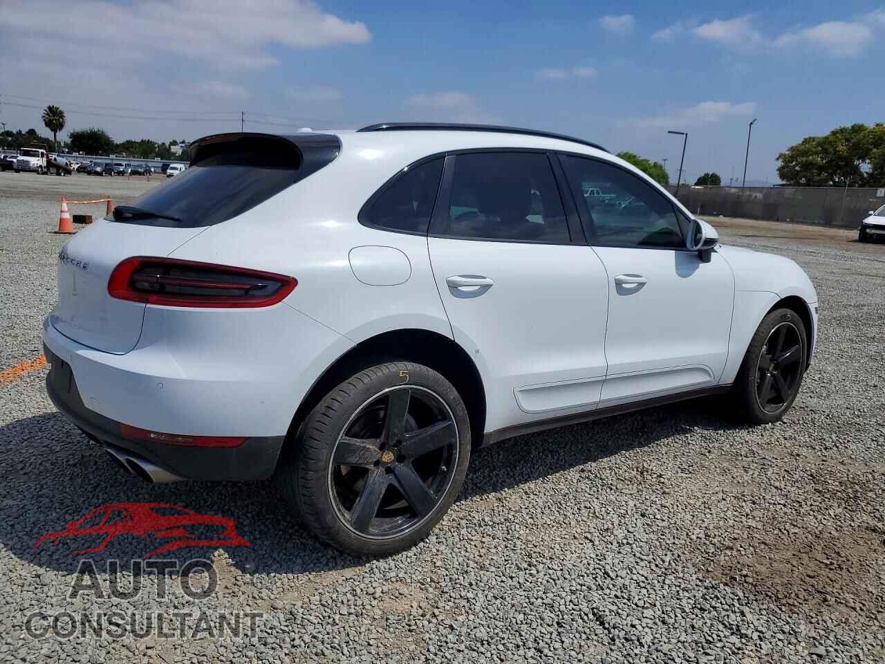 PORSCHE MACAN 2016 - WP1AB2A58GLB45816