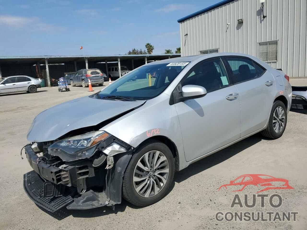 TOYOTA COROLLA 2018 - 5YFBURHE4JP784546