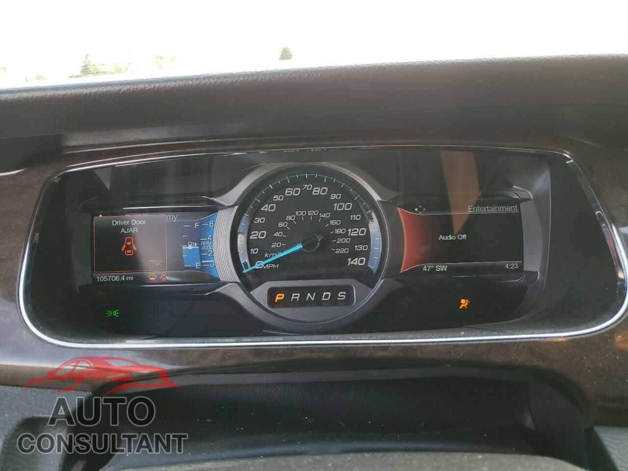 FORD TAURUS 2015 - 1FAHP2F87FG180347