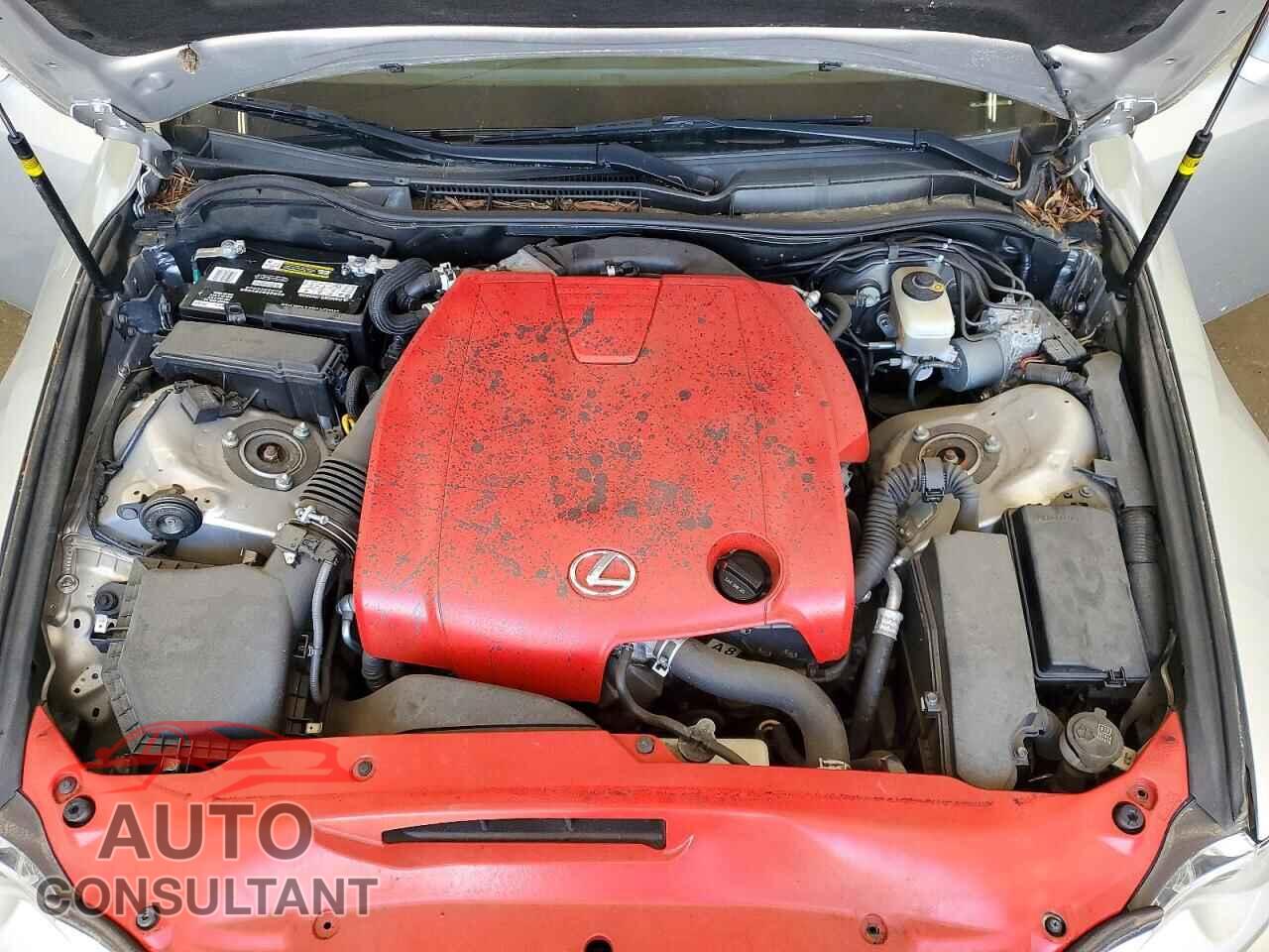 LEXUS IS 2015 - JTHCF1D21F5028770