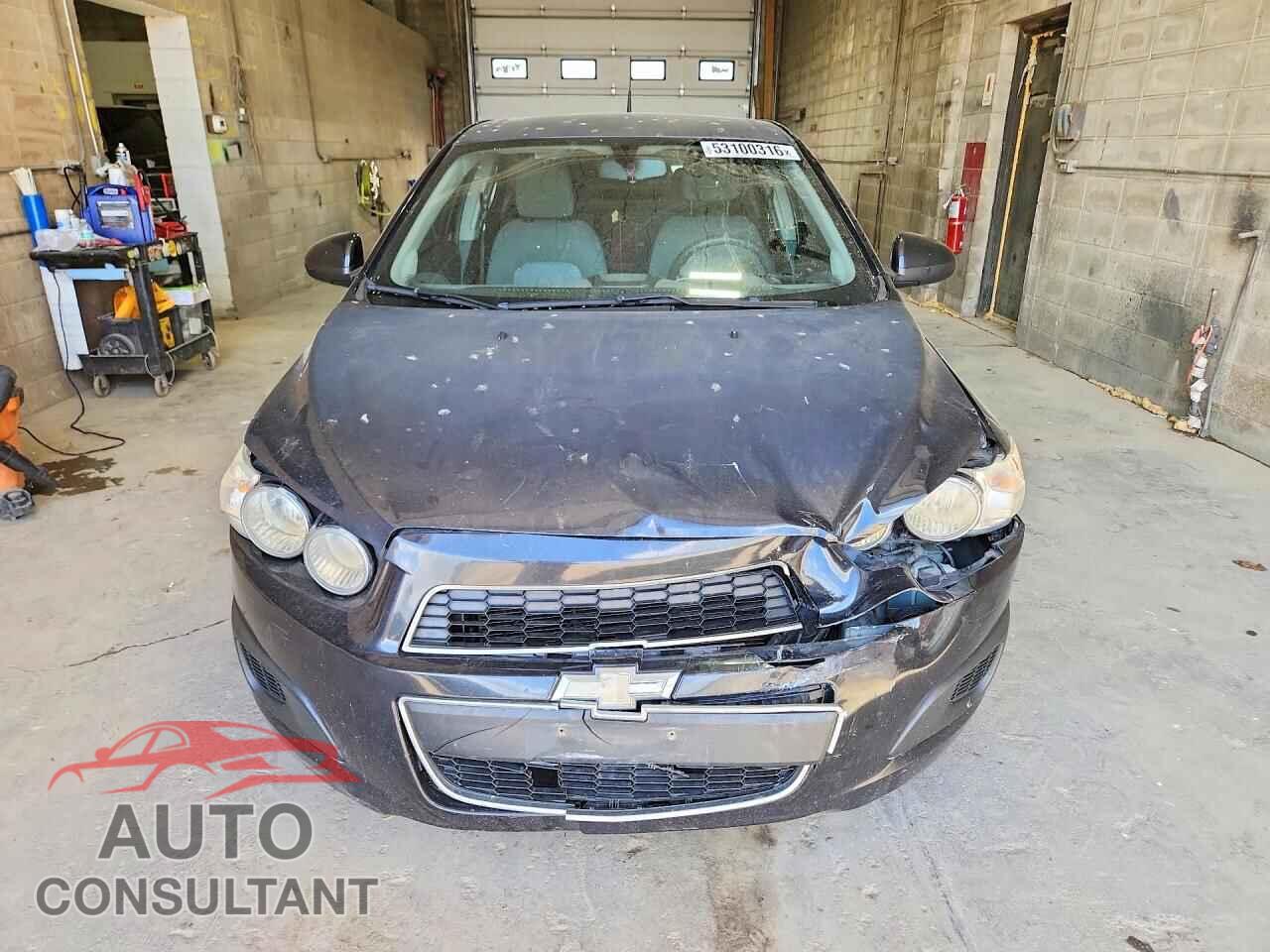 CHEVROLET SONIC 2014 - 1G1JA5SH4E4239111