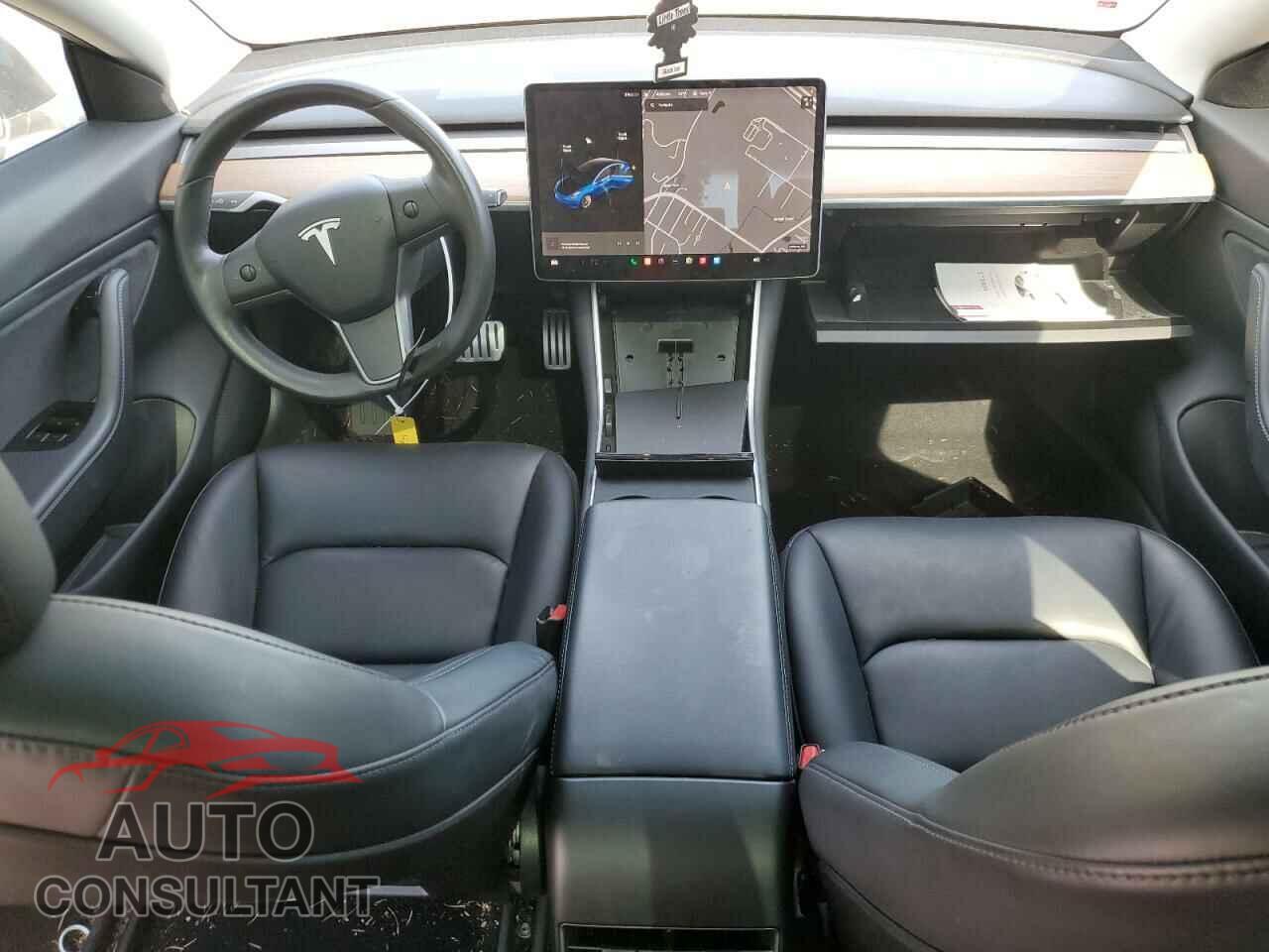 TESLA MODEL 3 2019 - 5YJ3E1EB4KF451290