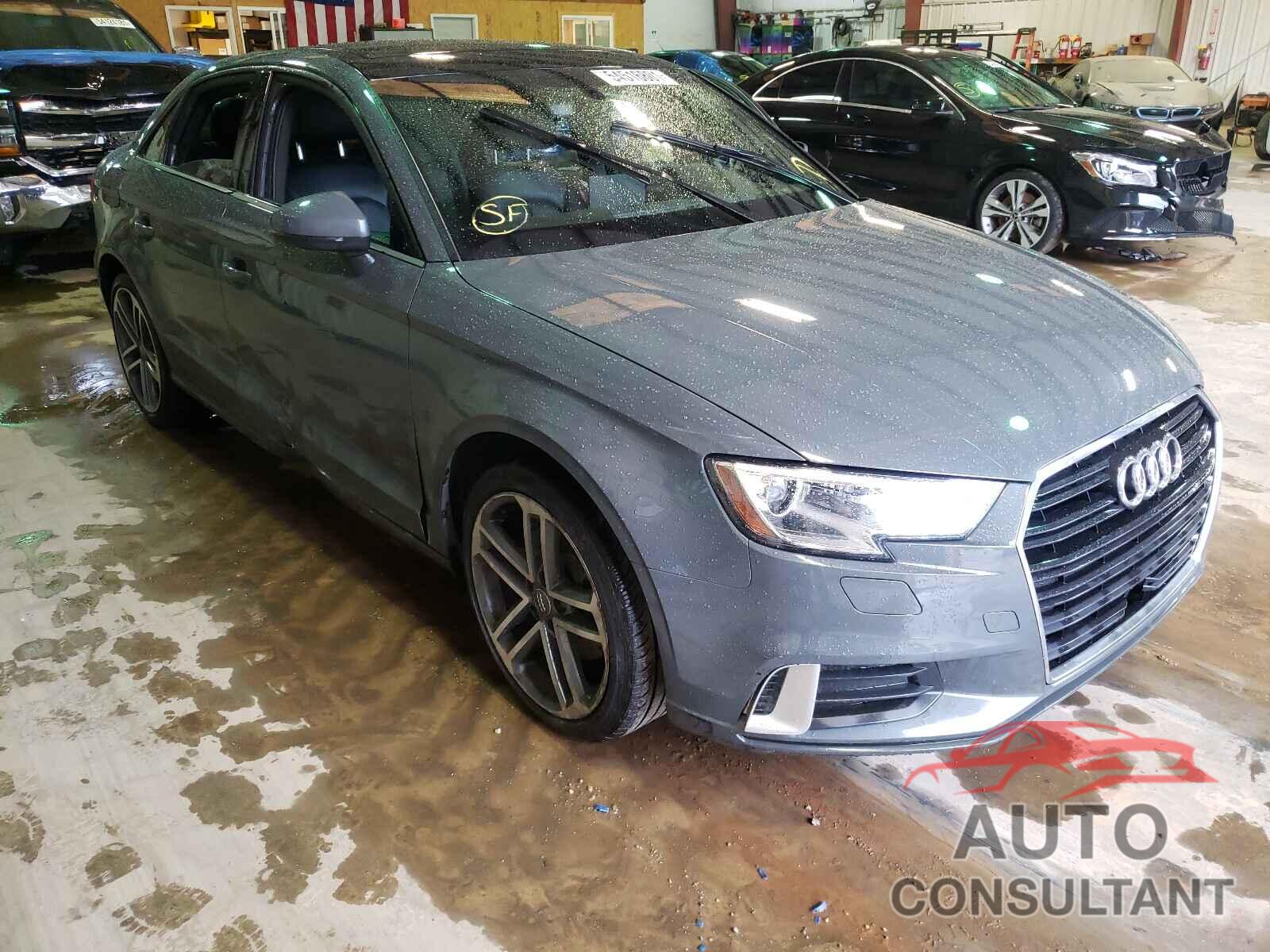 AUDI A3 2018 - WAUAUGFF2J1033135