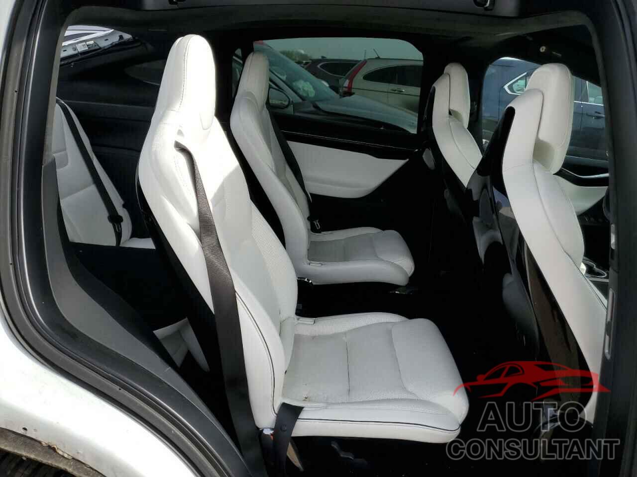 TESLA MODEL X 2016 - 5YJXCBE2XGF022028