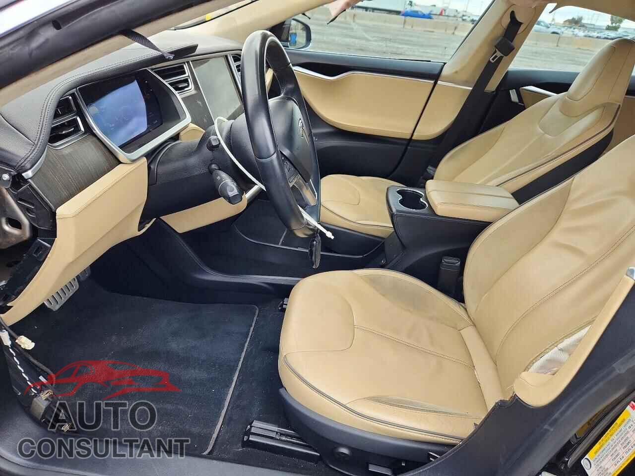 TESLA MODEL S 2013 - 5YJSA1DP4DFP13638
