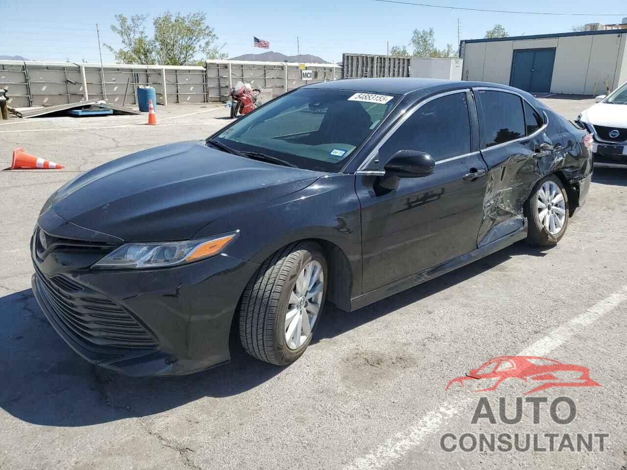 TOYOTA CAMRY 2018 - 4T1B11HK8JU595381