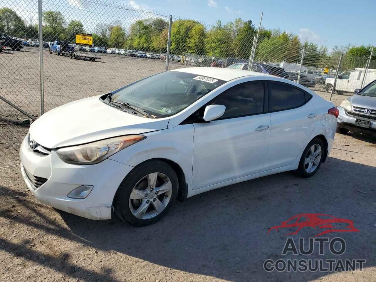 HYUNDAI ELANTRA 2013 - 5NPDH4AE7DH242210