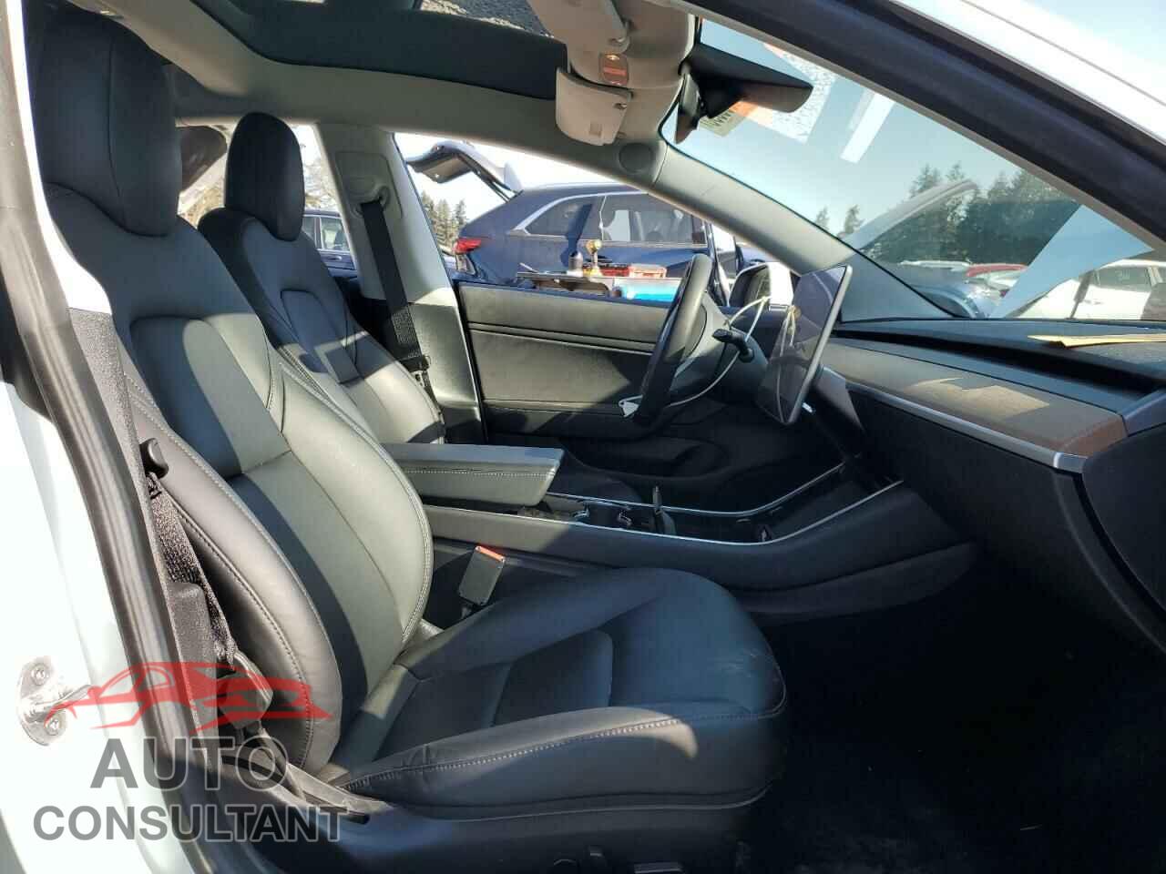 TESLA MODEL 3 2019 - 5YJ3E1EB2KF442345