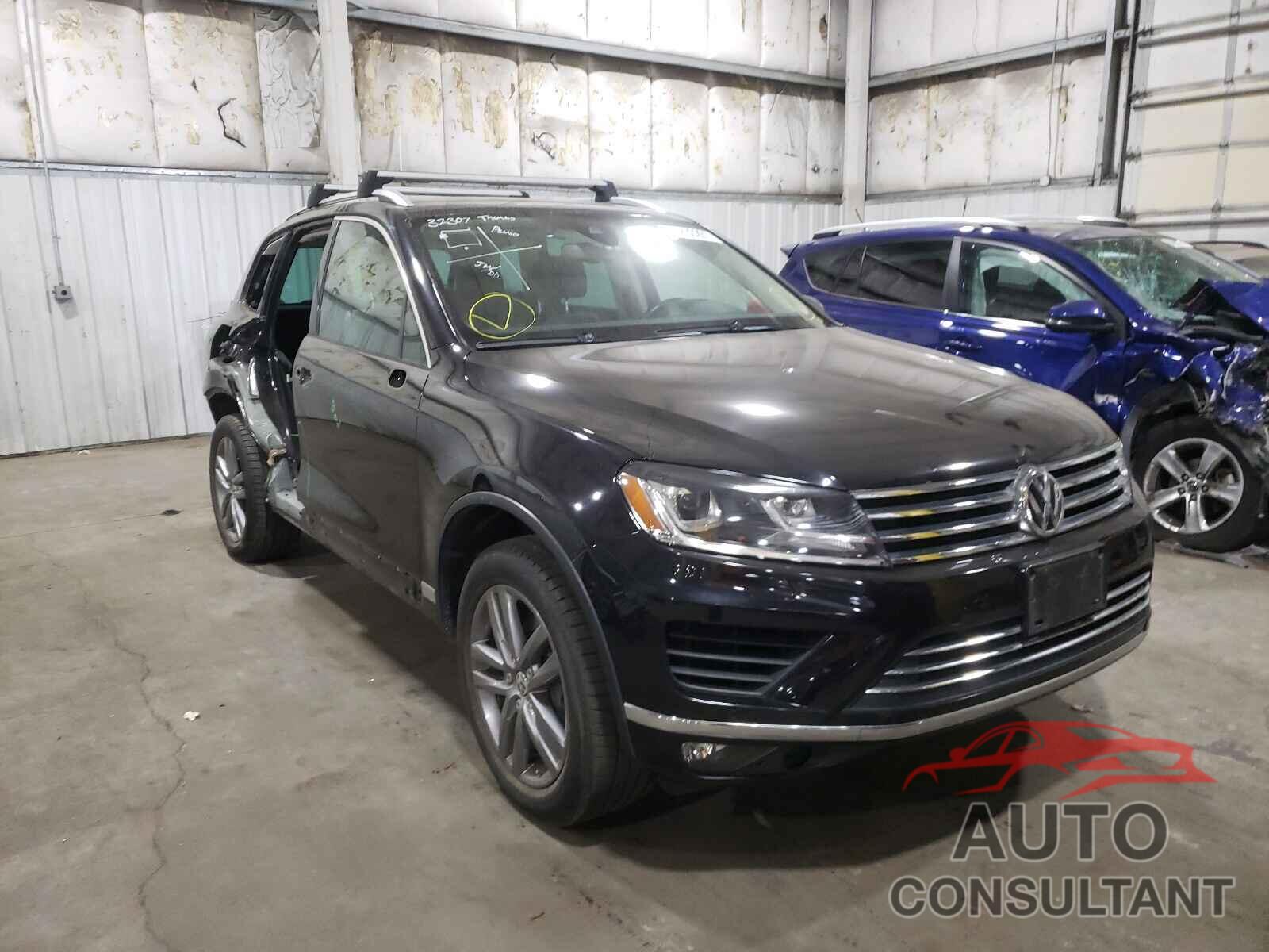 VOLKSWAGEN TOUAREG 2016 - WVGEF9BP2GD008392