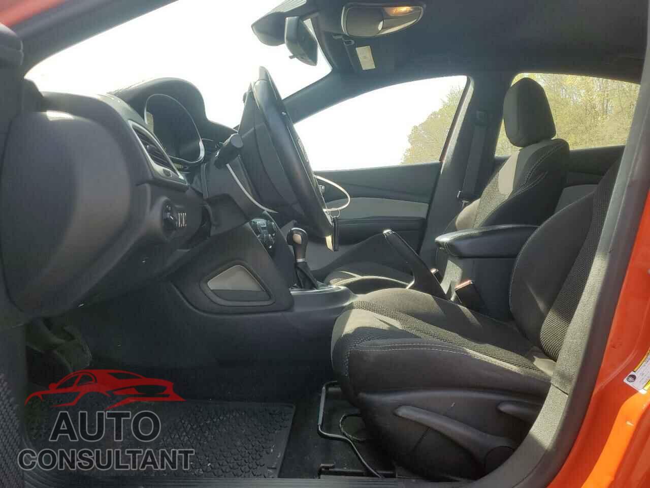 DODGE DART 2015 - 1C3CDFBB6FD415641