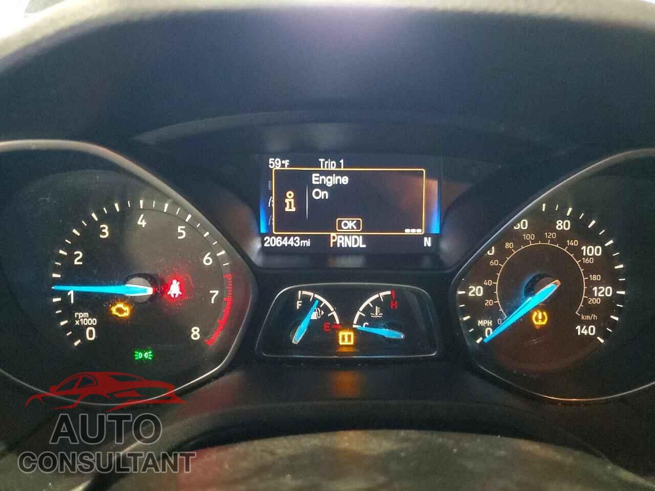 FORD FOCUS 2017 - 1FADP3K22HL346421