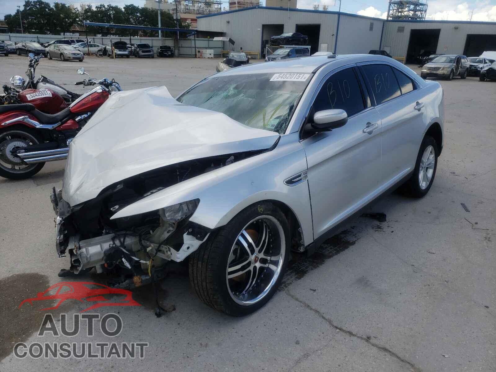 FORD TAURUS 2016 - 1FAHP2E8XGG141206