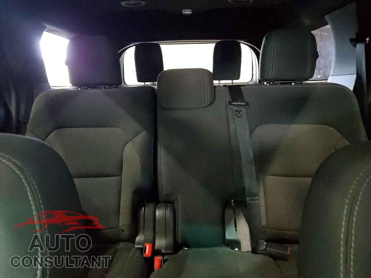 FORD EXPLORER 2017 - 1FM5K8D8XHGA96023