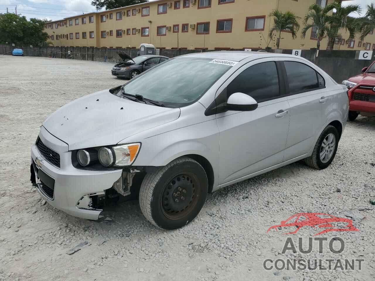 CHEVROLET SONIC 2016 - 1G1JA5SH8G4130105
