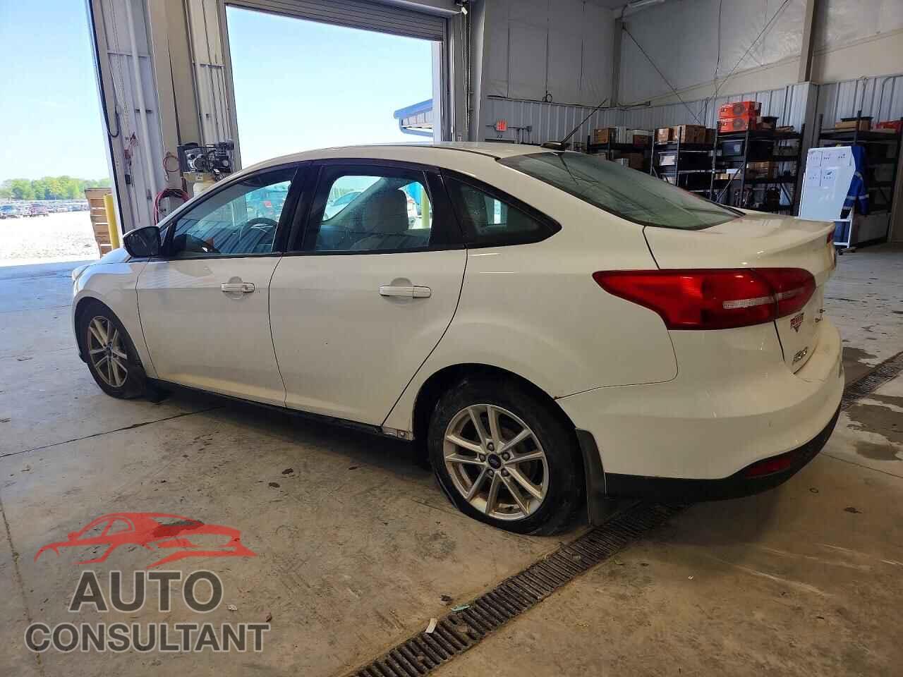 FORD FOCUS 2016 - 1FADP3F22GL329692