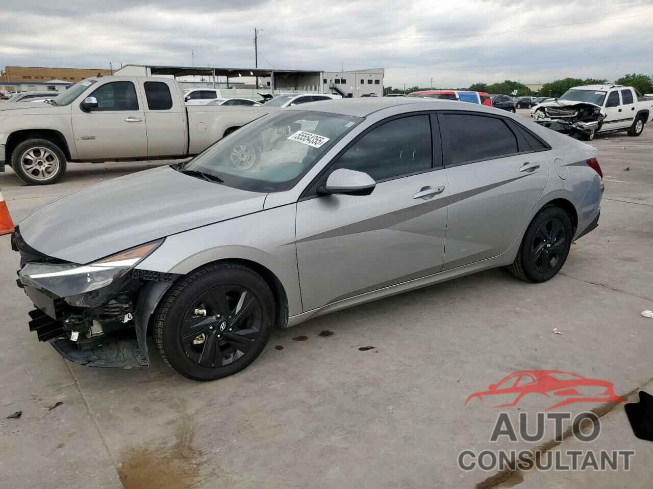 HYUNDAI ELANTRA 2023 - 5NPLM4AG3PH114303