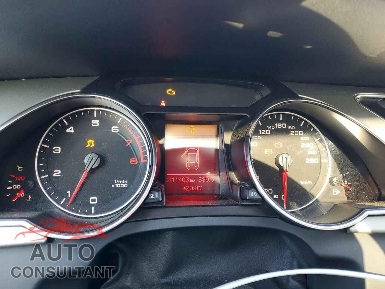 AUDI A5 2011 - WAURFBFR3BA013973