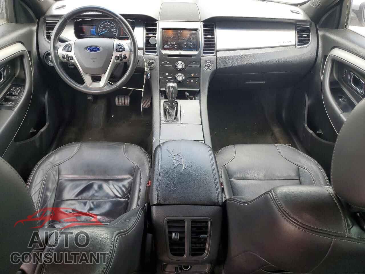 FORD TAURUS 2011 - 1FAHP2E80DG192676