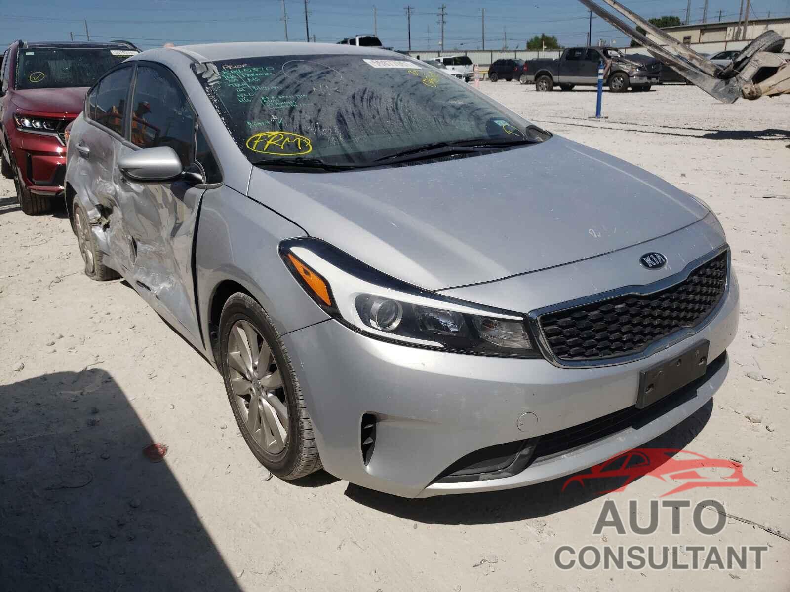 KIA FORTE 2017 - 3KPFK4A78HE038294