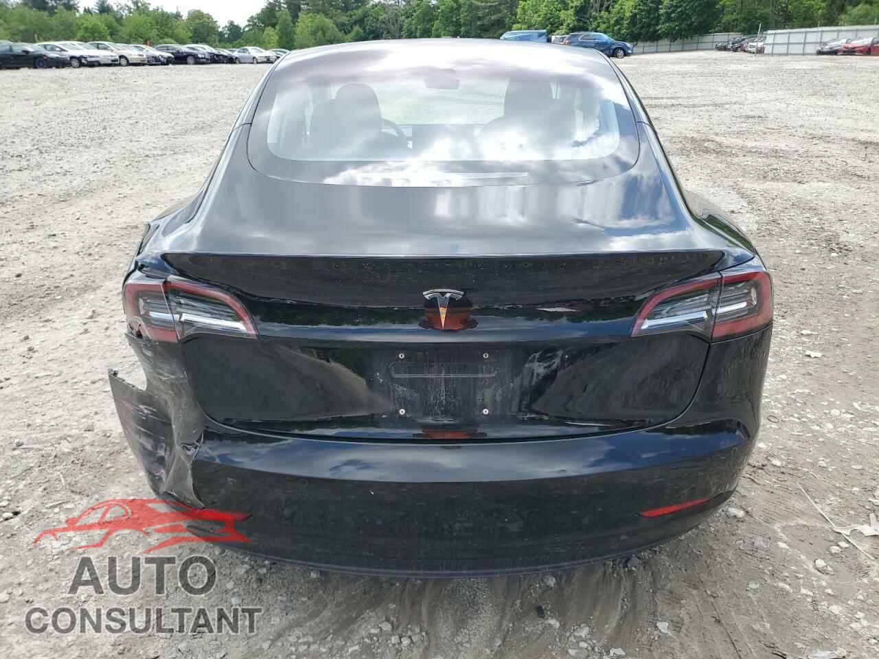 TESLA MODEL 3 2018 - 5YJ3E1EA3JF040470