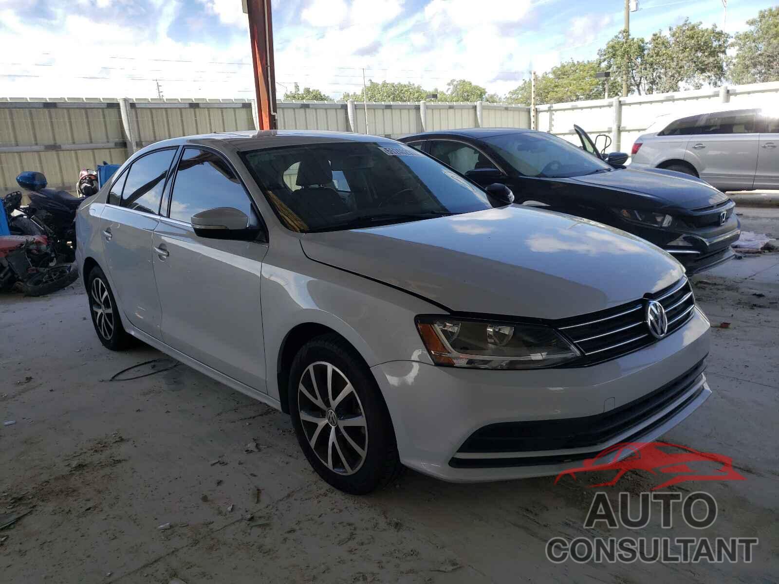 VOLKSWAGEN JETTA 2017 - 3VWDB7AJ2HM295068