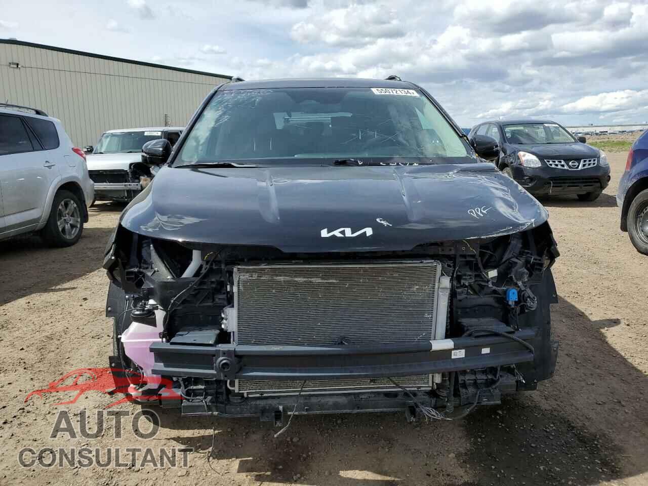 KIA CARNIVAL E 2024 - KNDNC5H33R6324322