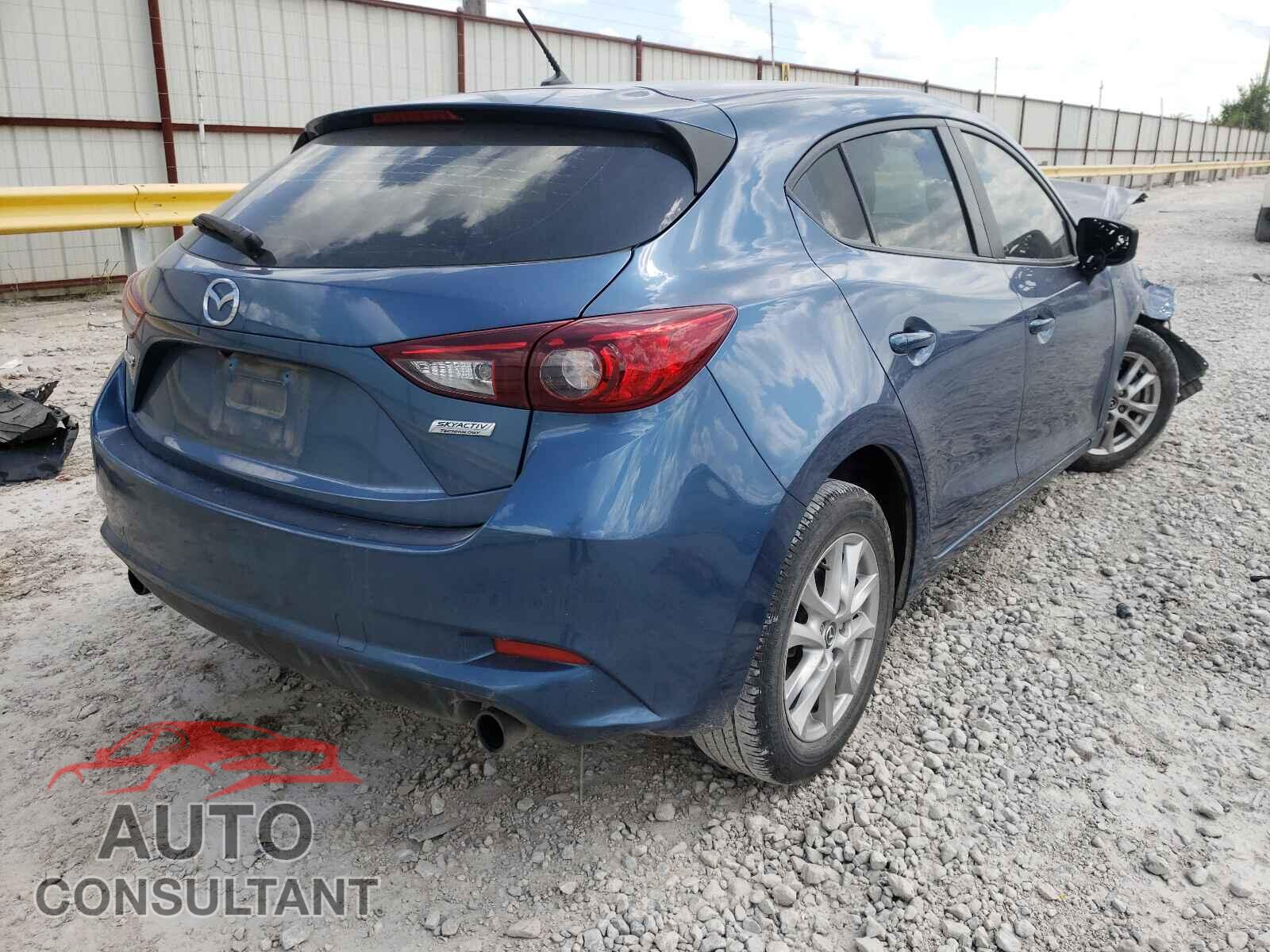 MAZDA 3 2018 - 3MZBN1K76JM189145