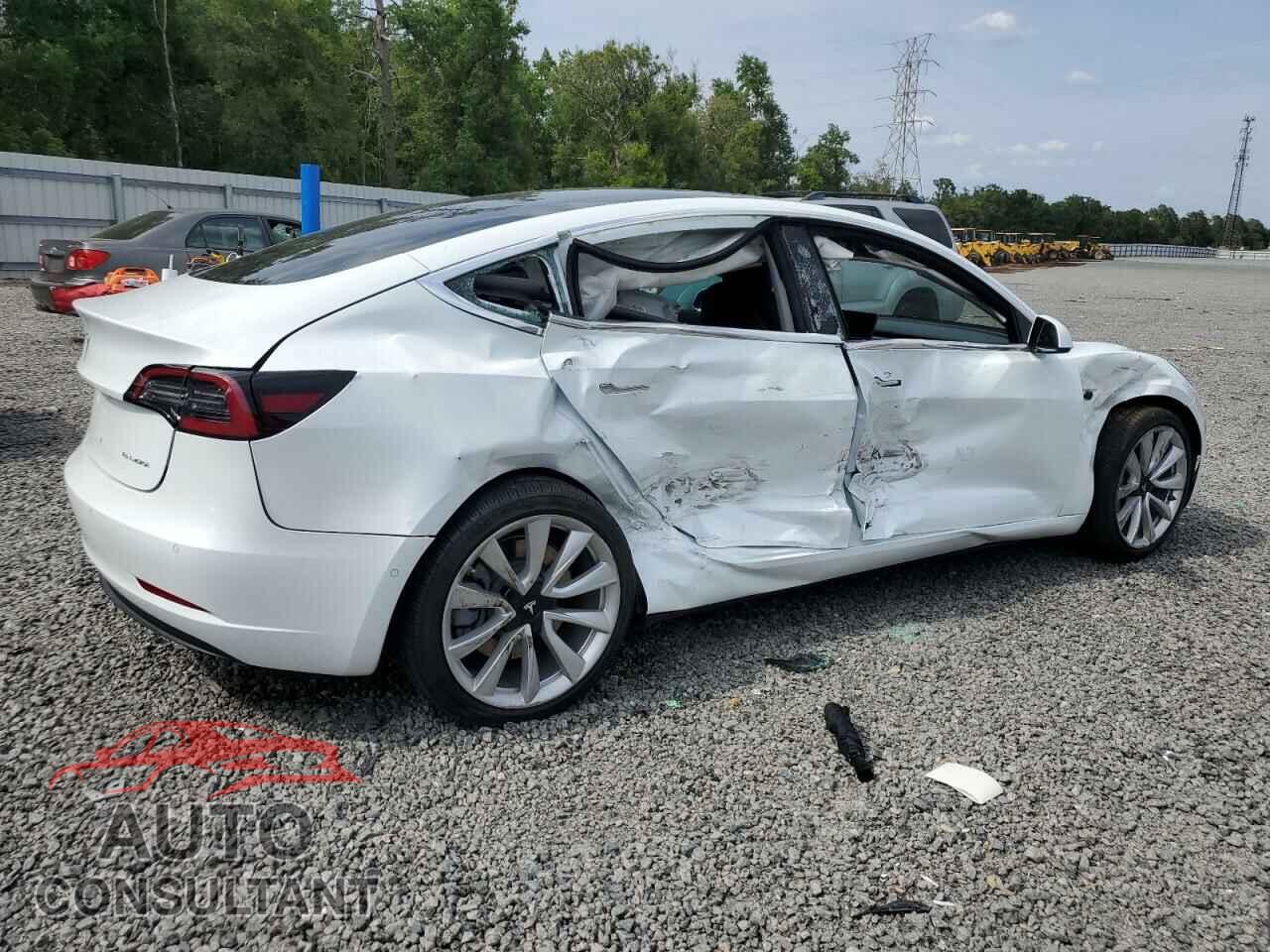 TESLA MODEL 3 2018 - 5YJ3E1EB4JF067640