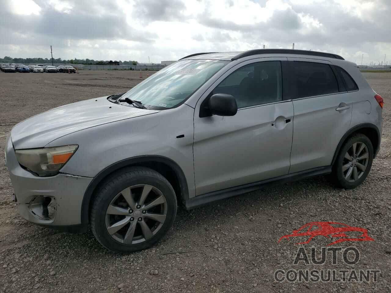 MITSUBISHI OUTLANDER 2013 - 4A4AP5AU6DE024531