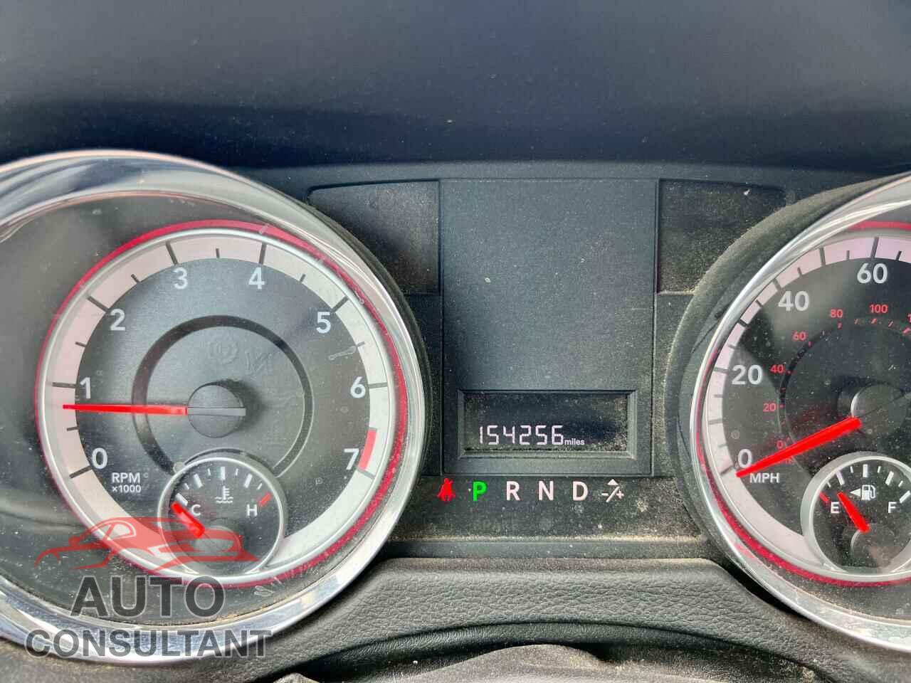 DODGE CARAVAN 2011 - 2D4RN4DG8BR686579