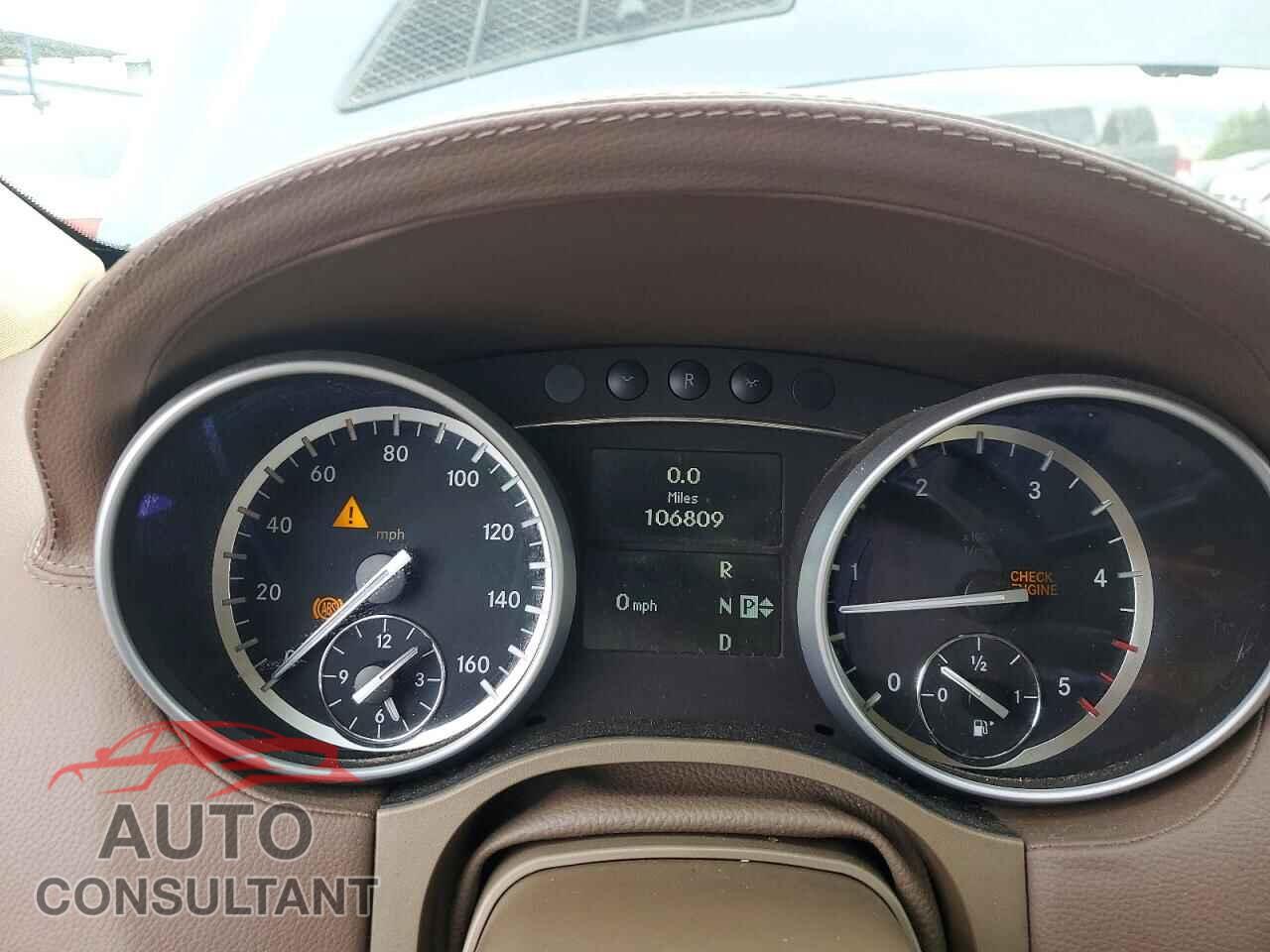MERCEDES-BENZ GL-CLASS 2011 - 4JGBF2FE8BA709371