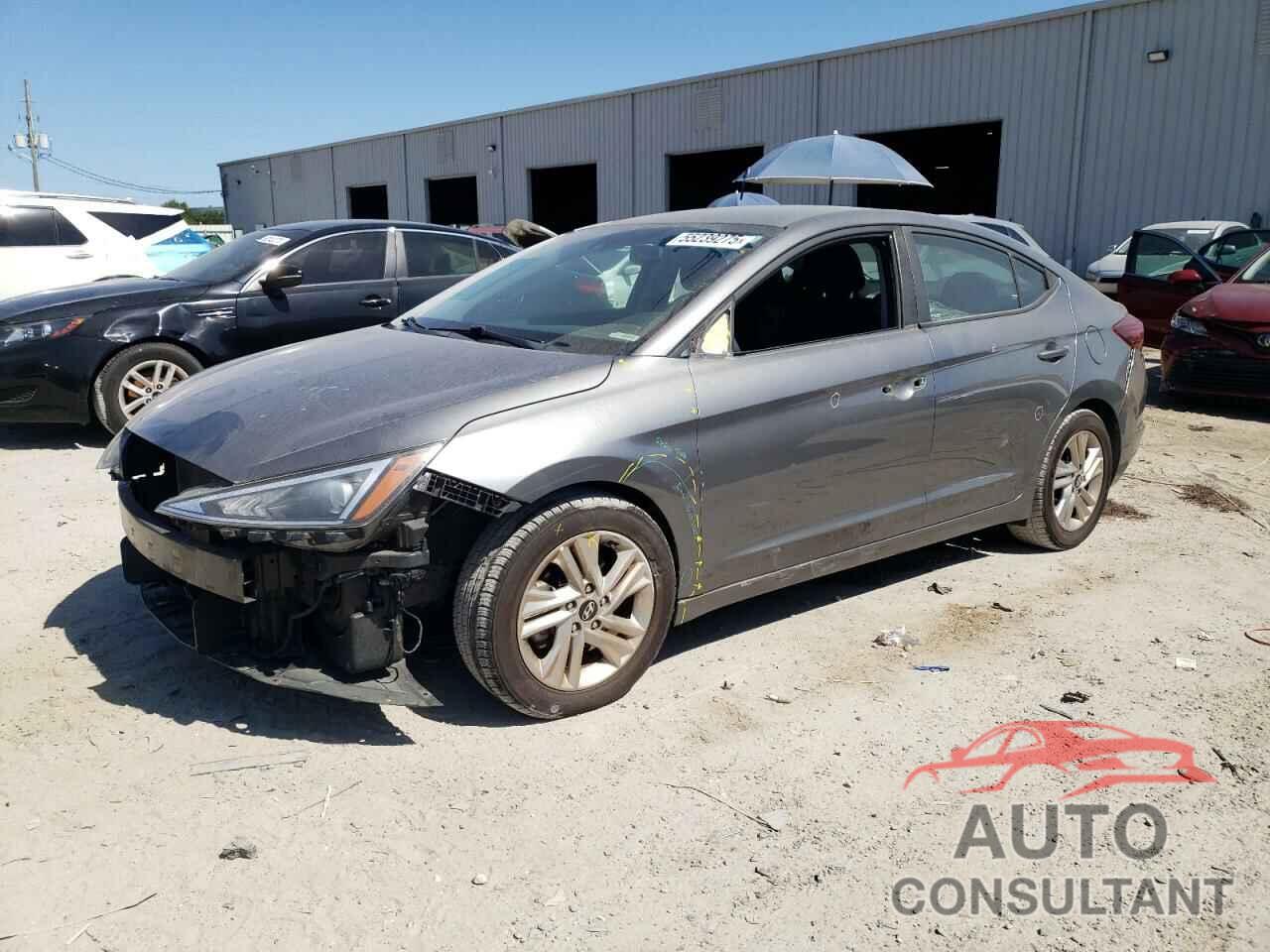 HYUNDAI ELANTRA 2019 - 5NPD84LF2KH405588