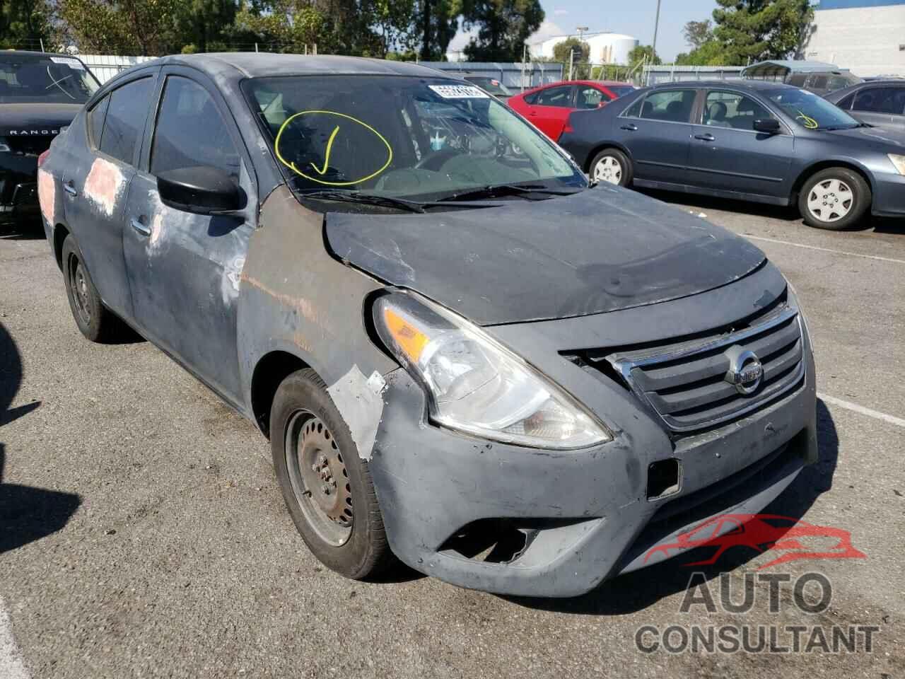 NISSAN VERSA 2017 - 3N1CN7AP9HL828987