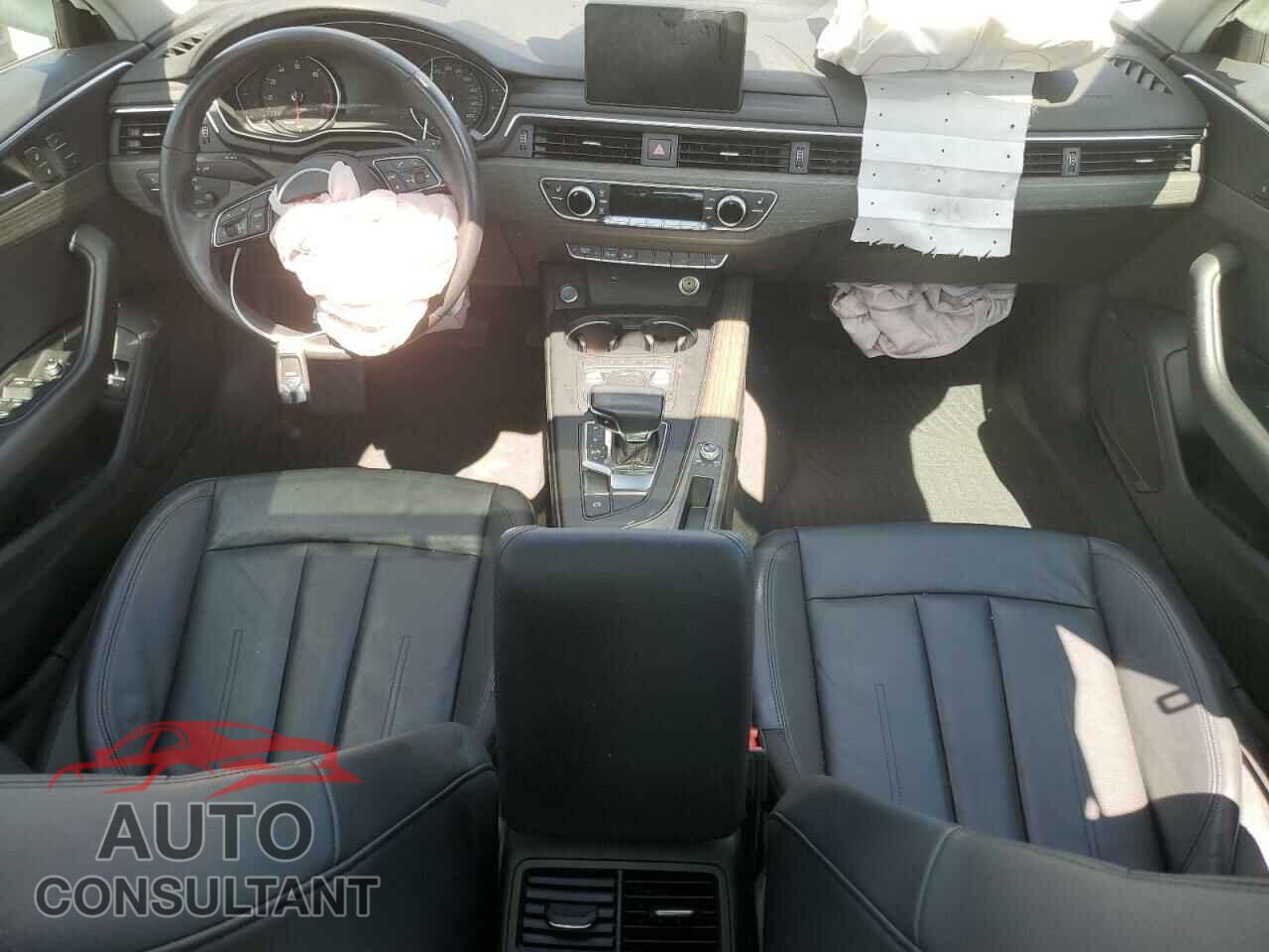 AUDI A4 2019 - WAUGMAF40KA043394